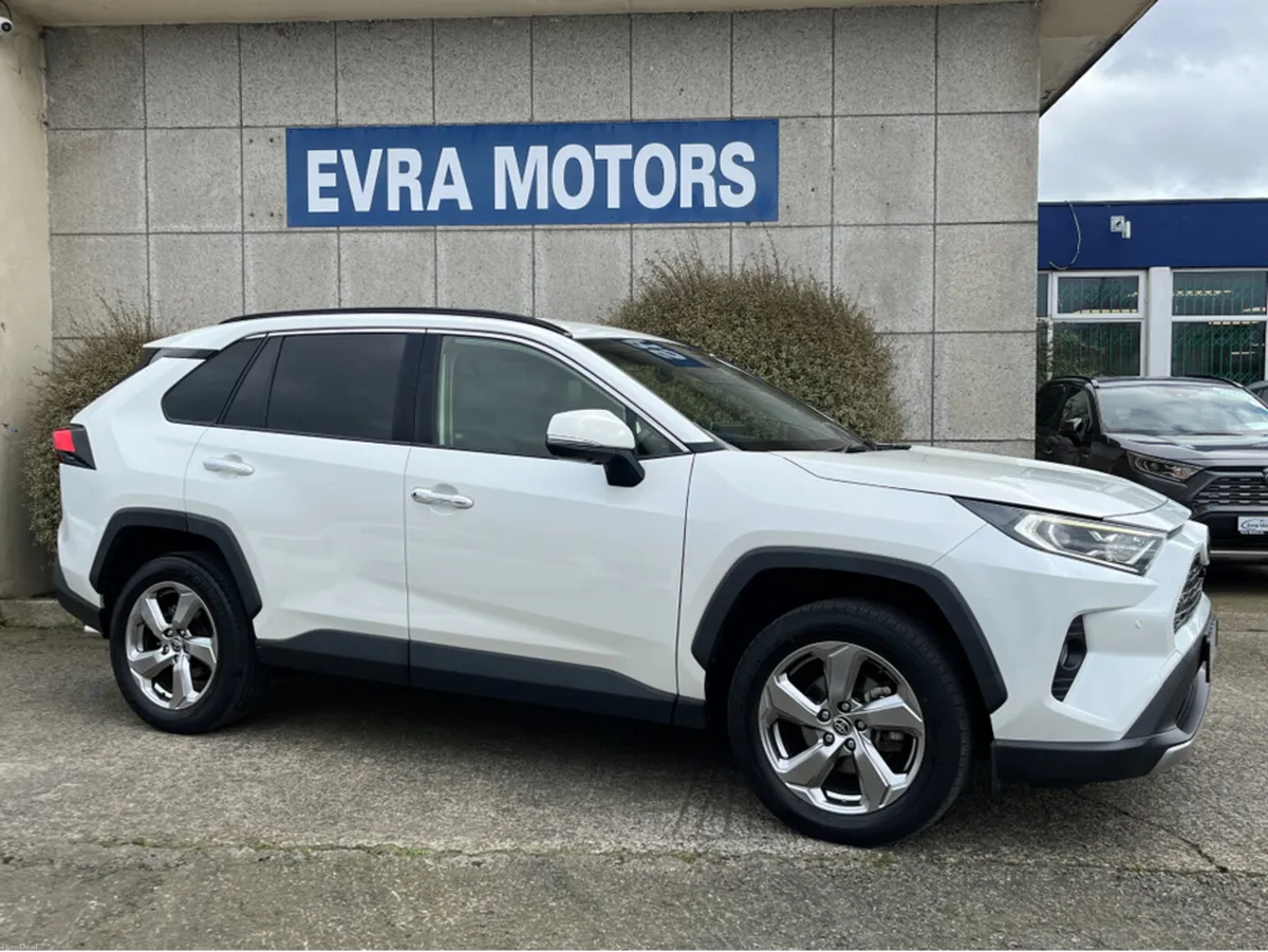Toyota RAV4 G 4WD HYBRID AUTOMATIC 2.5 PETROL //HI - Image 3