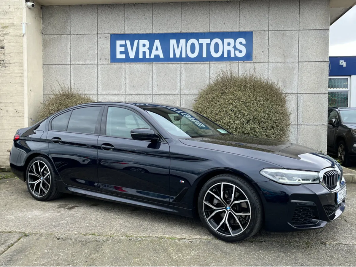 BMW 5-Series 520D M-SPORT 2.0 DIESEL MHEV LCI - Image 3