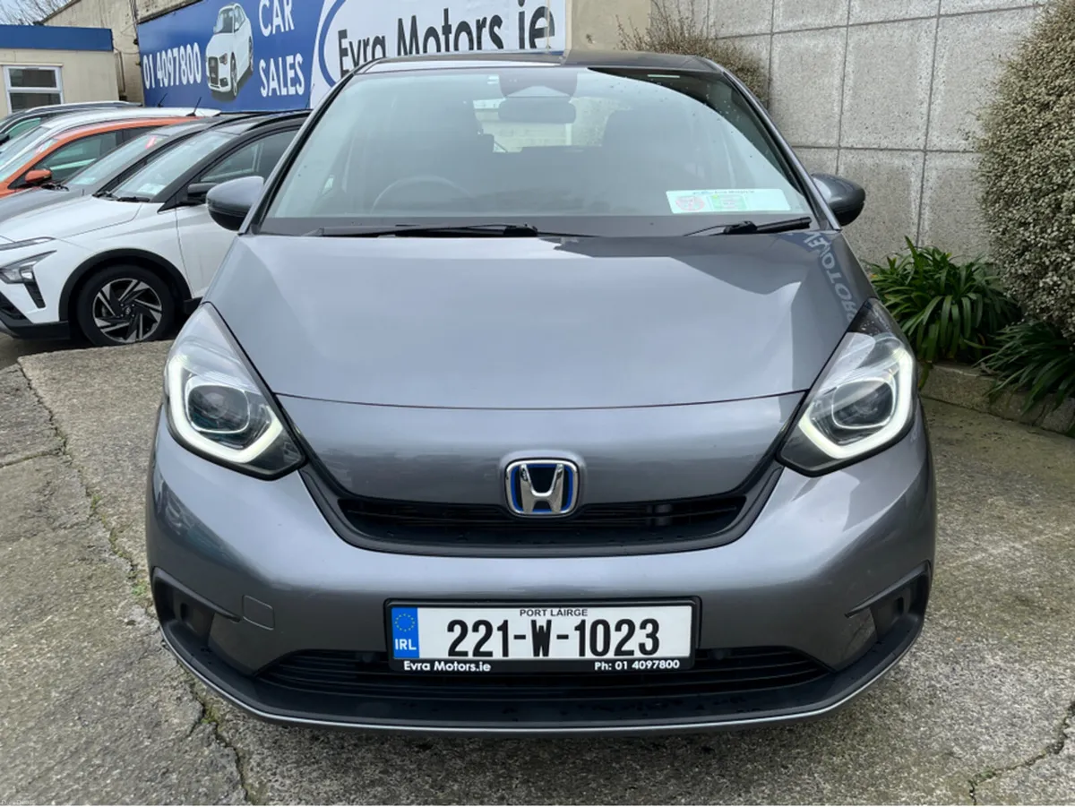 Honda Jazz AUTOMATIC HYBRID 1.5 PETROL //ADAPTIVE - Image 2