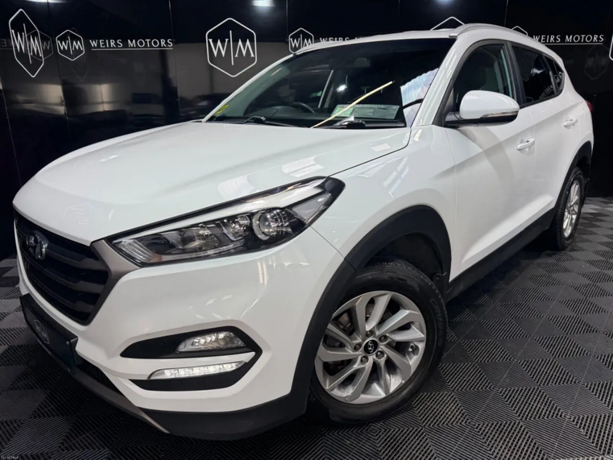 Hyundai Tucson EXECUTIVE 5DR - Image 1
