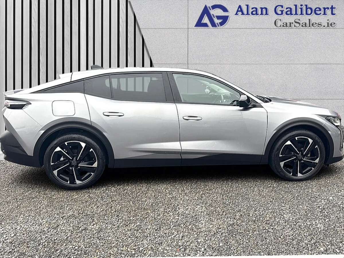 Peugeot 408 ALLURE 1.2 130 AUTOMATIC 6 - Image 3