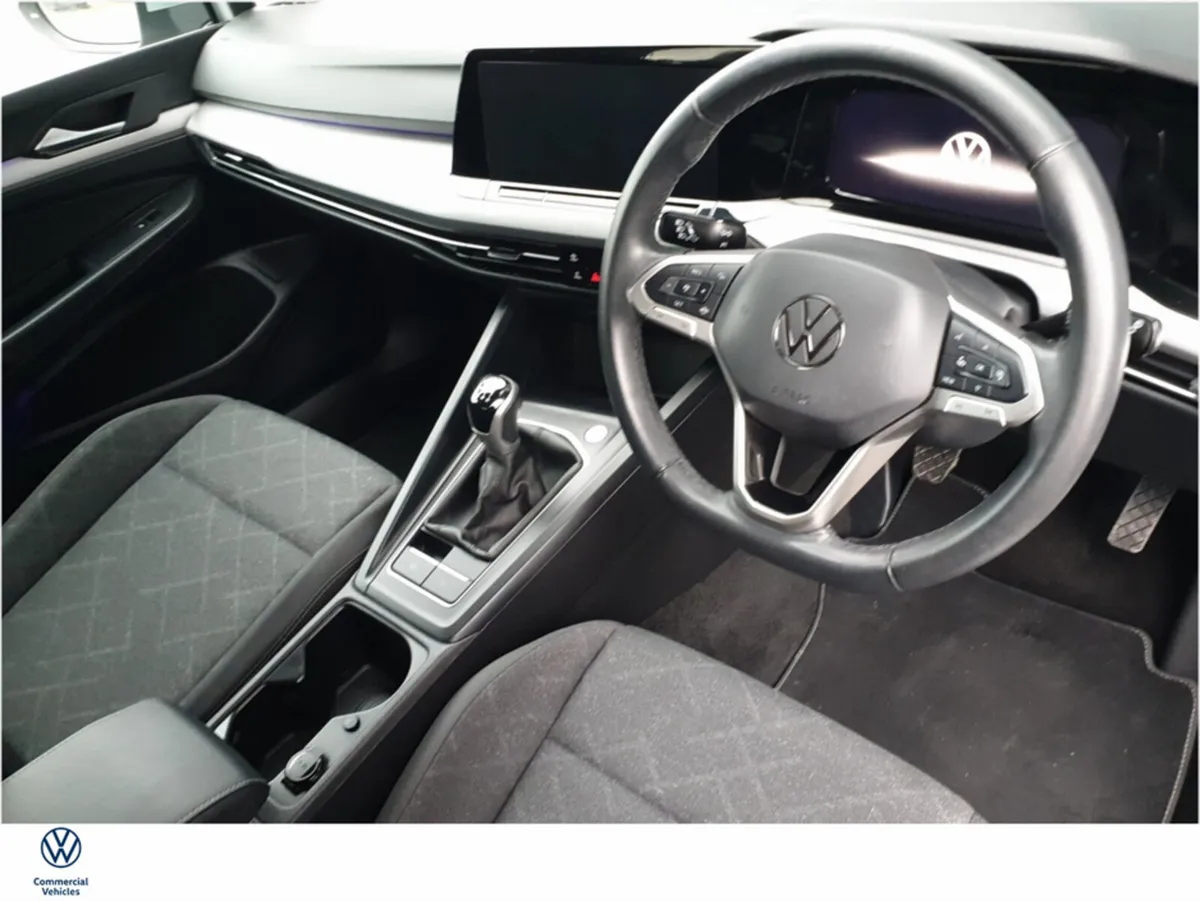 Volkswagen Golf GOLF LIFE 2.0 TDI 115HP - WAS €26, - Image 3