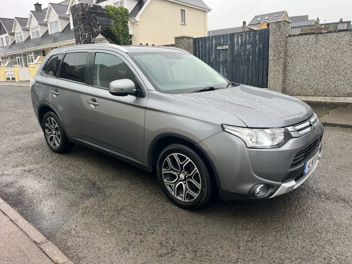 Mitsubishi Outlander Diesel 4WD(Auto) - Image 4