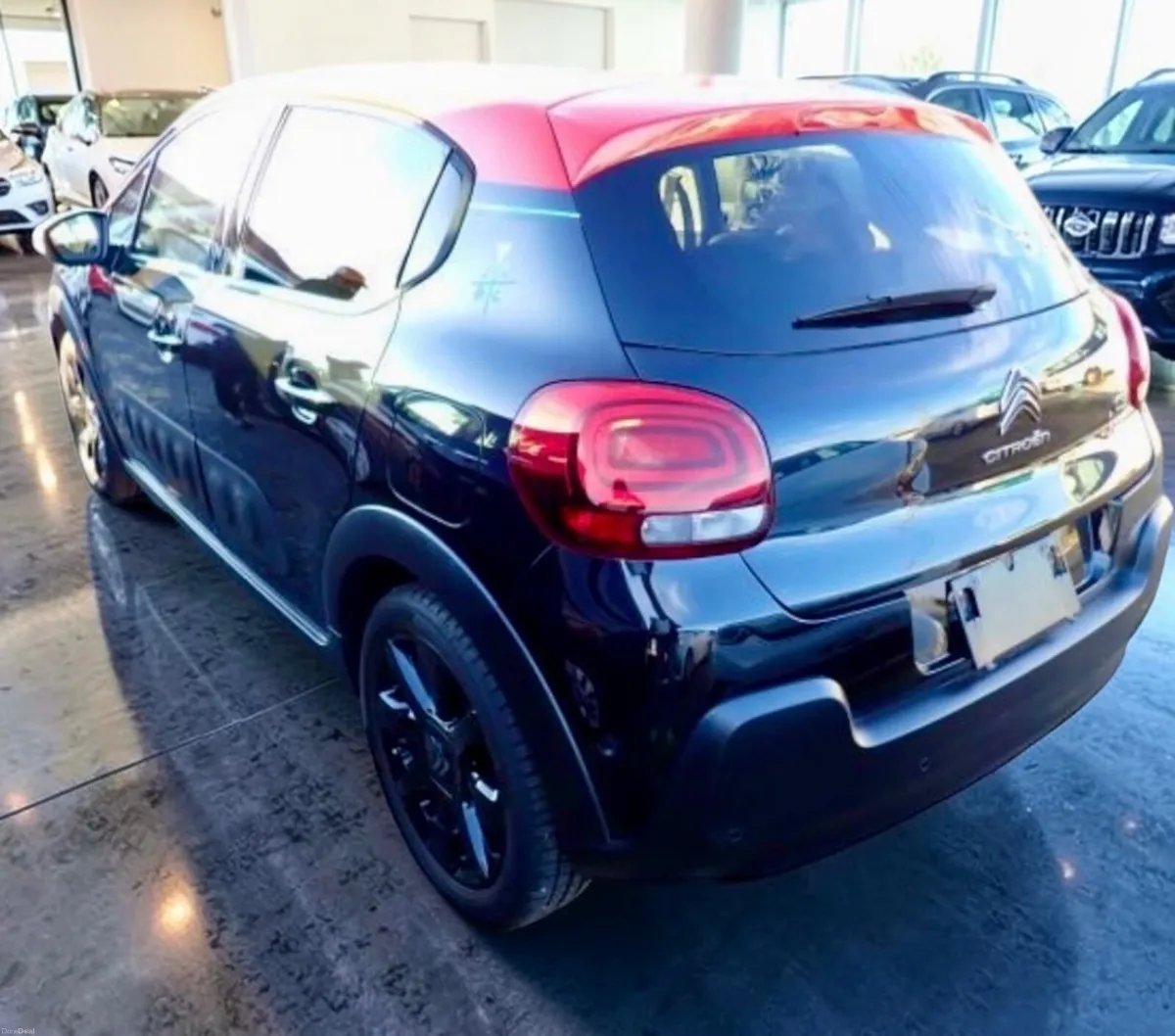 🔵 Citroen C3 1.2 Petrol Automatic - Image 3