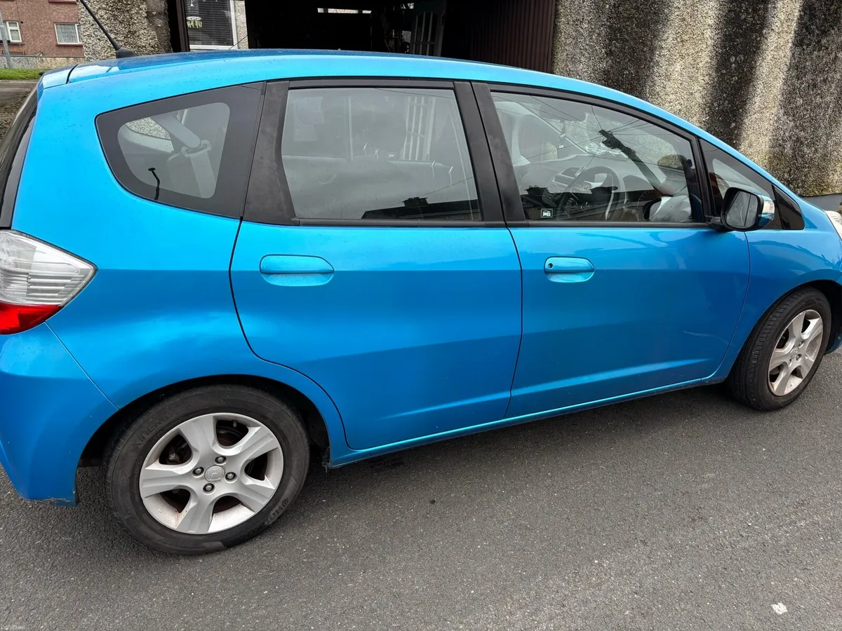 Honda Jazz - Image 3