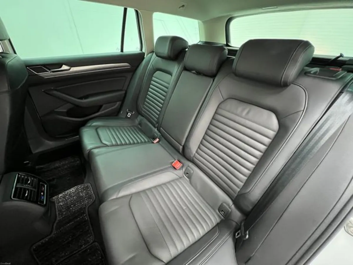 Volkswagen Passat ALLTRACK TDI 4MOTION ADVANCE Aut - Image 4