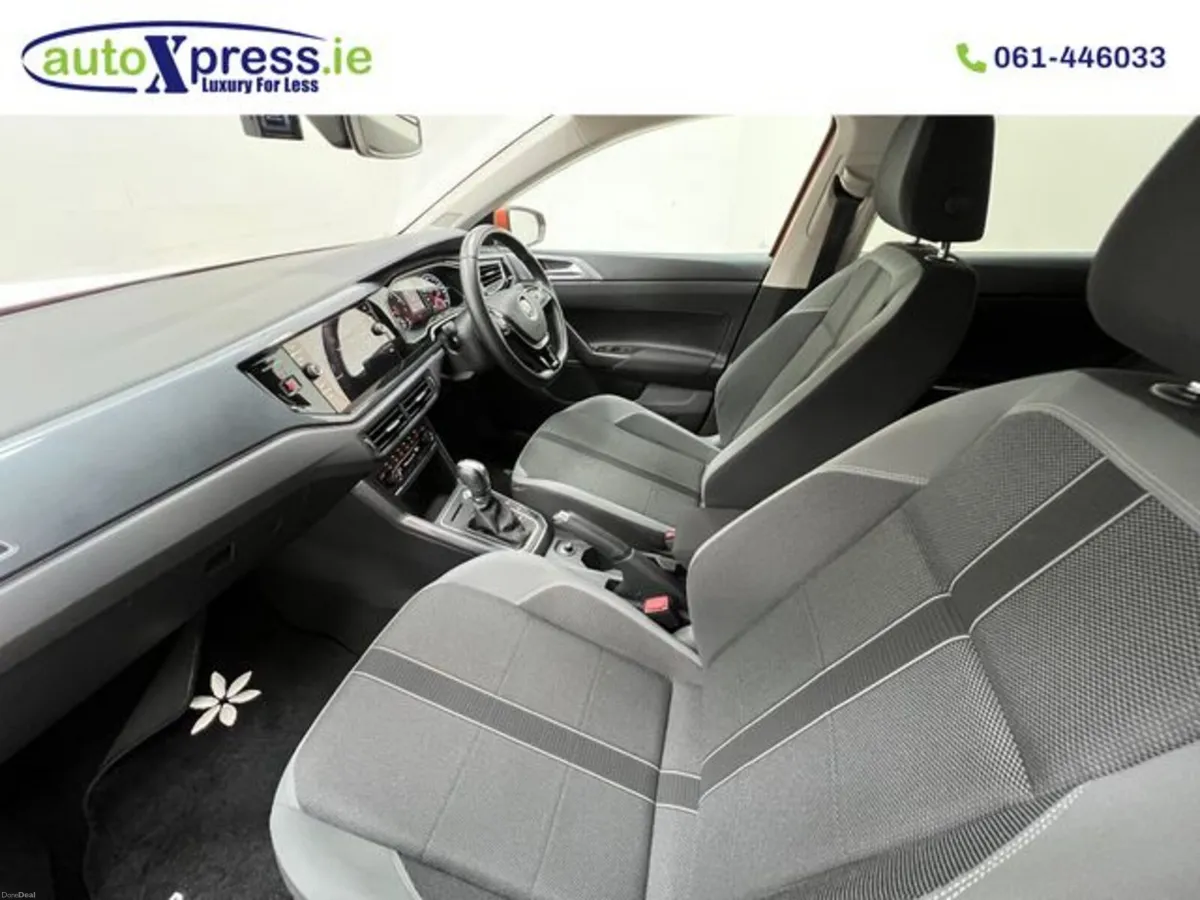 Volkswagen Polo 1.0 TSI HIGH LINE Automatic, Rever - Image 2