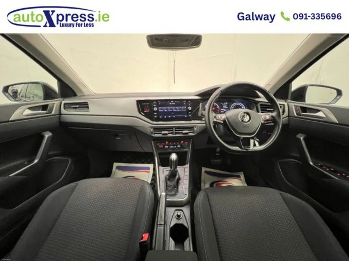 Volkswagen Polo 1.0 TSI Comfortline, Automatic, Re - Image 2