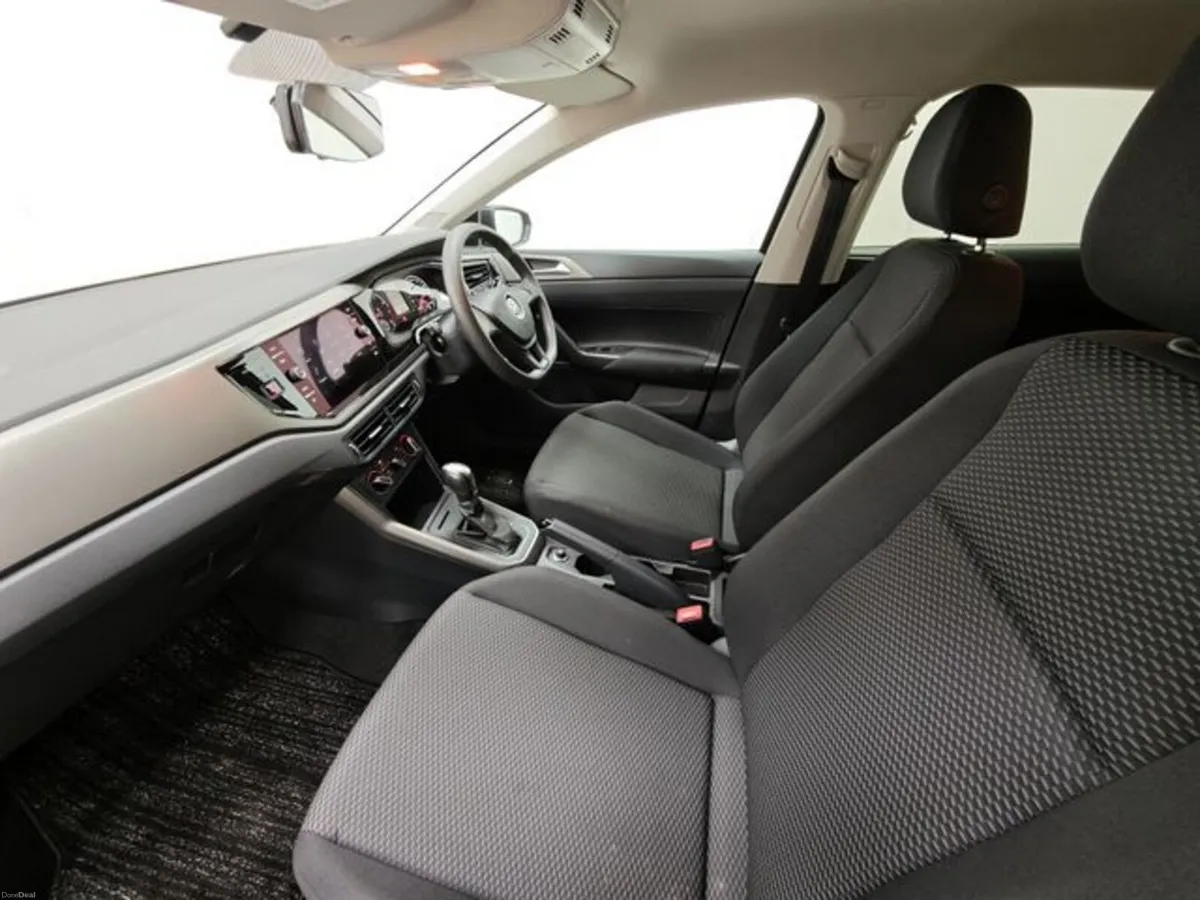 Volkswagen Polo 1.0 TSI Automatic LOW MILES - Image 4