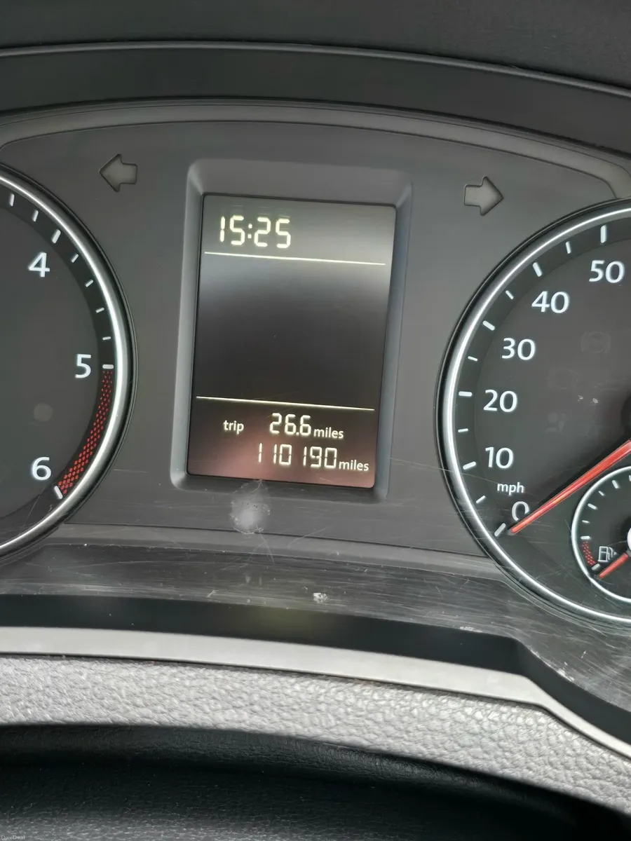 Volkswagen Sharan - Image 1