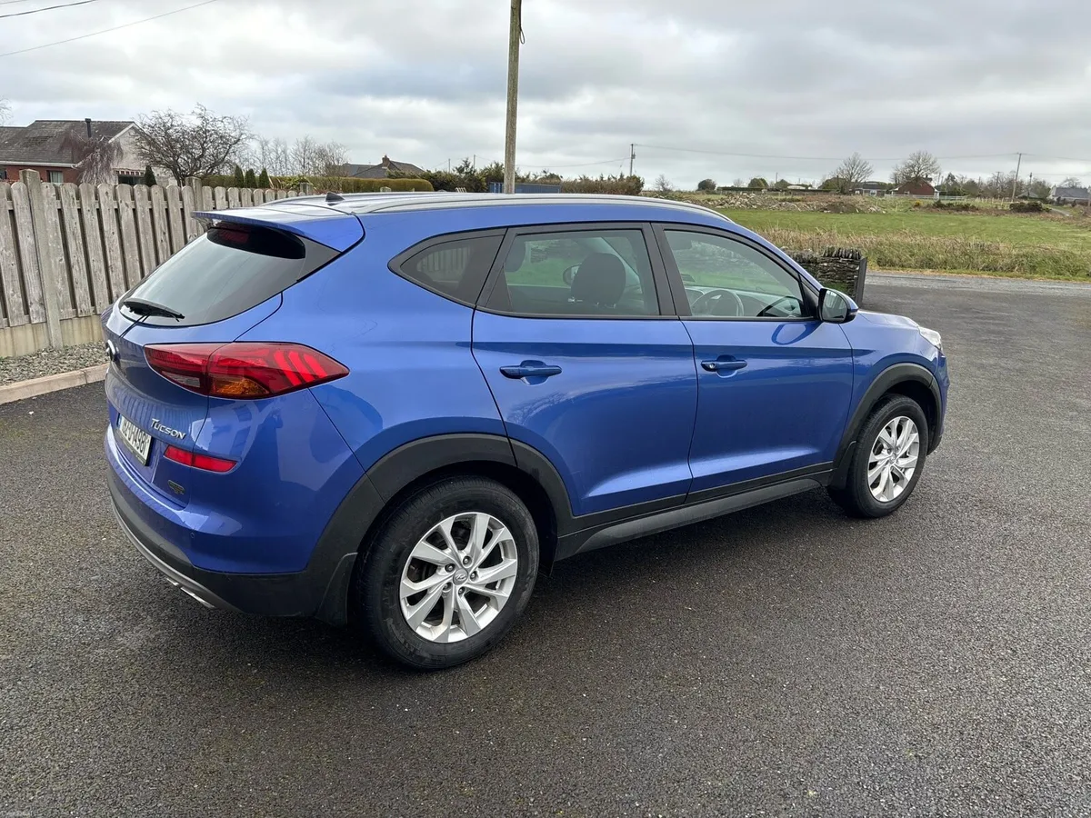 Hyundai Tucsan - Image 3