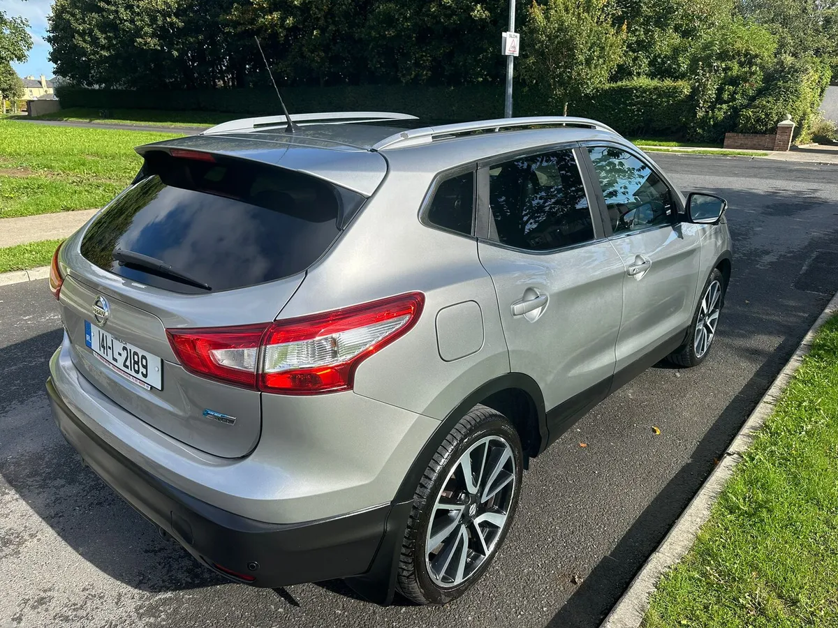 Nissan Qashqai automatic - Image 3