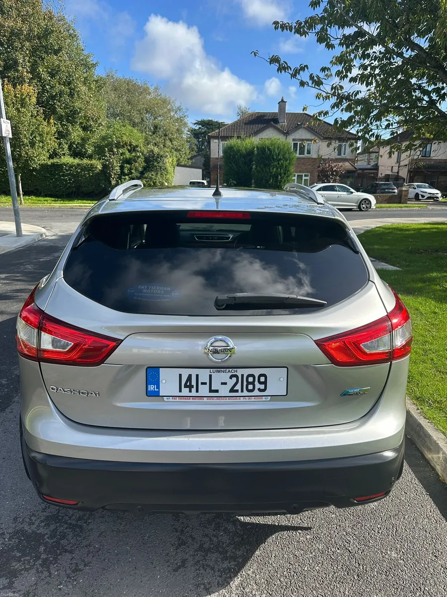 Nissan Qashqai automatic - Image 4