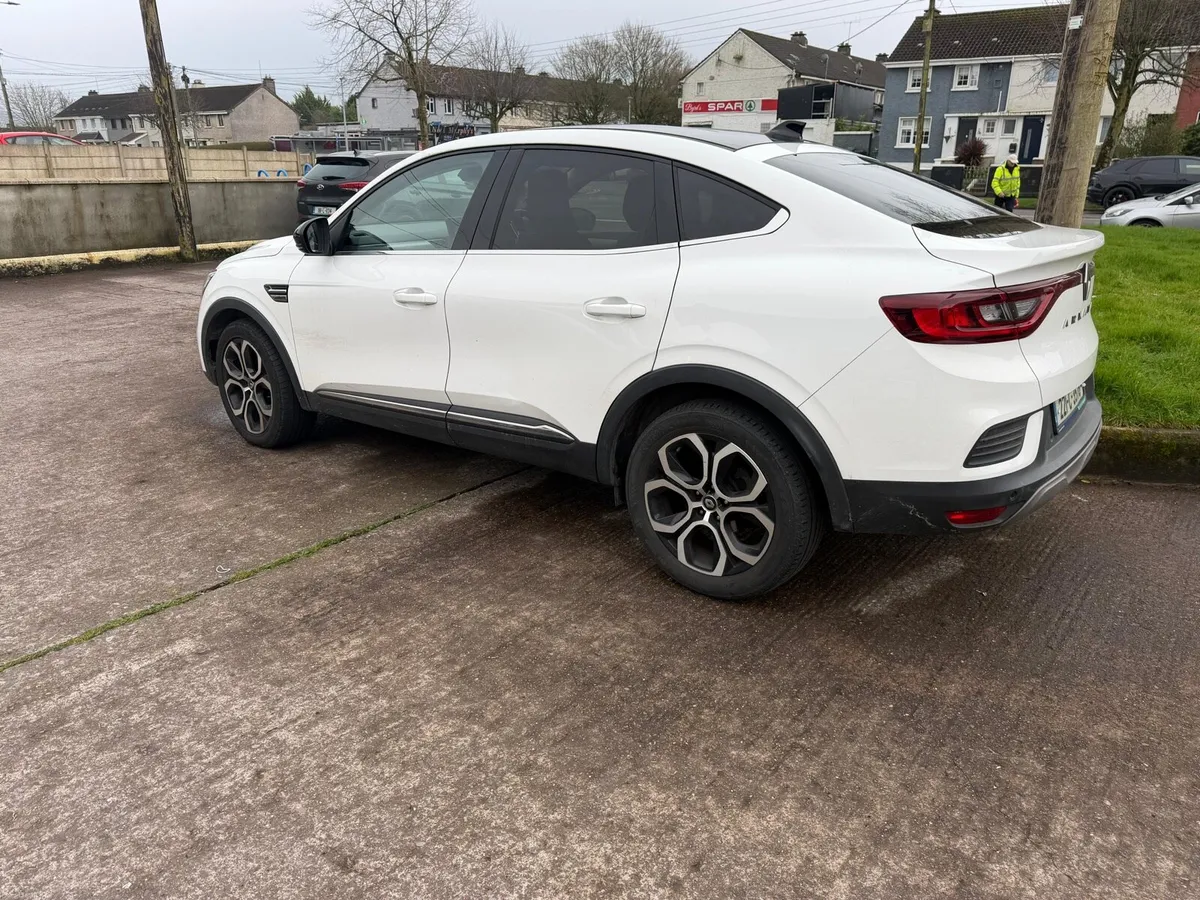 2022 Renault Arkana S Edition E-Tech Hybrid - Image 2