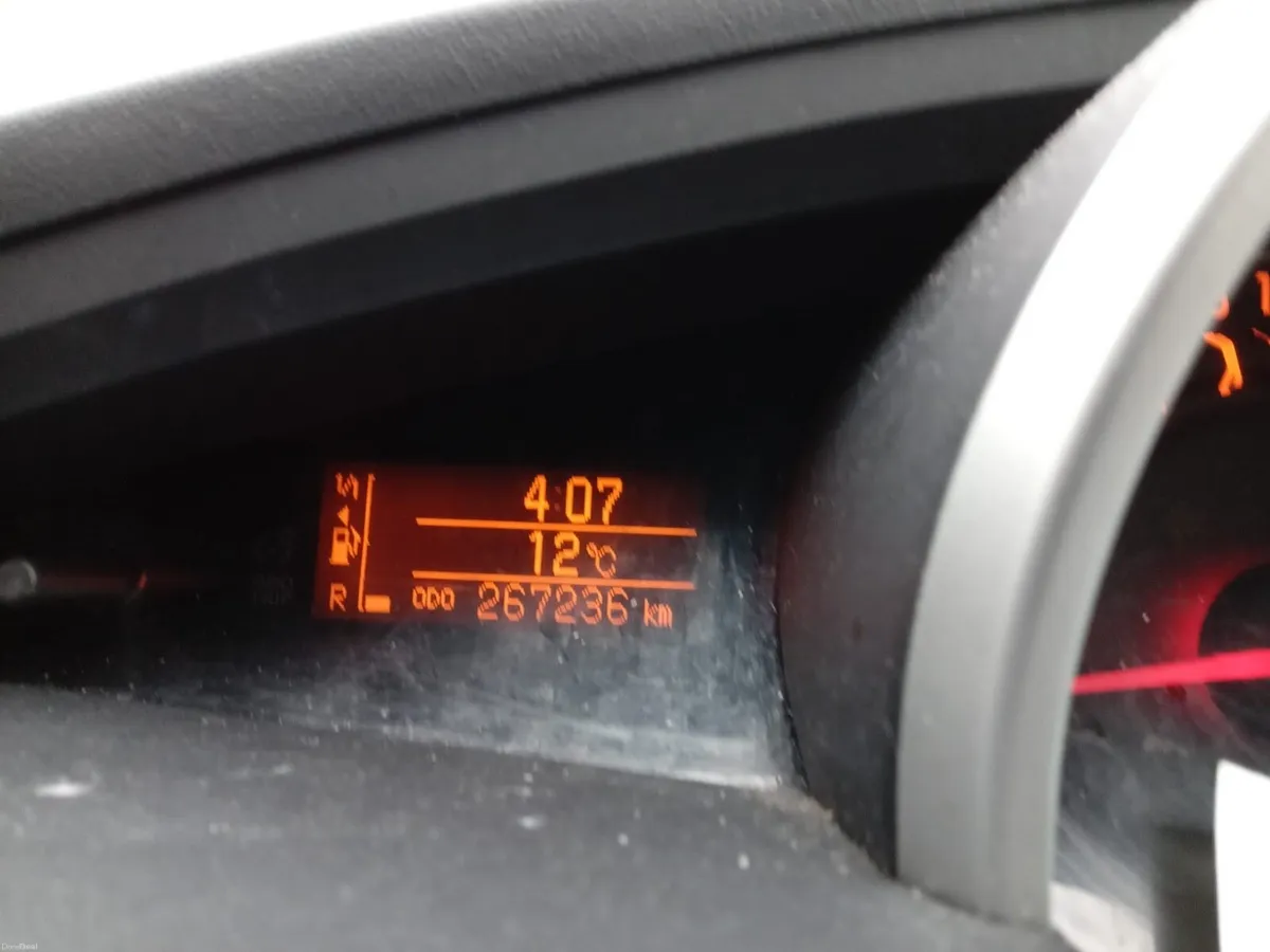 Toyota Verso - Image 2