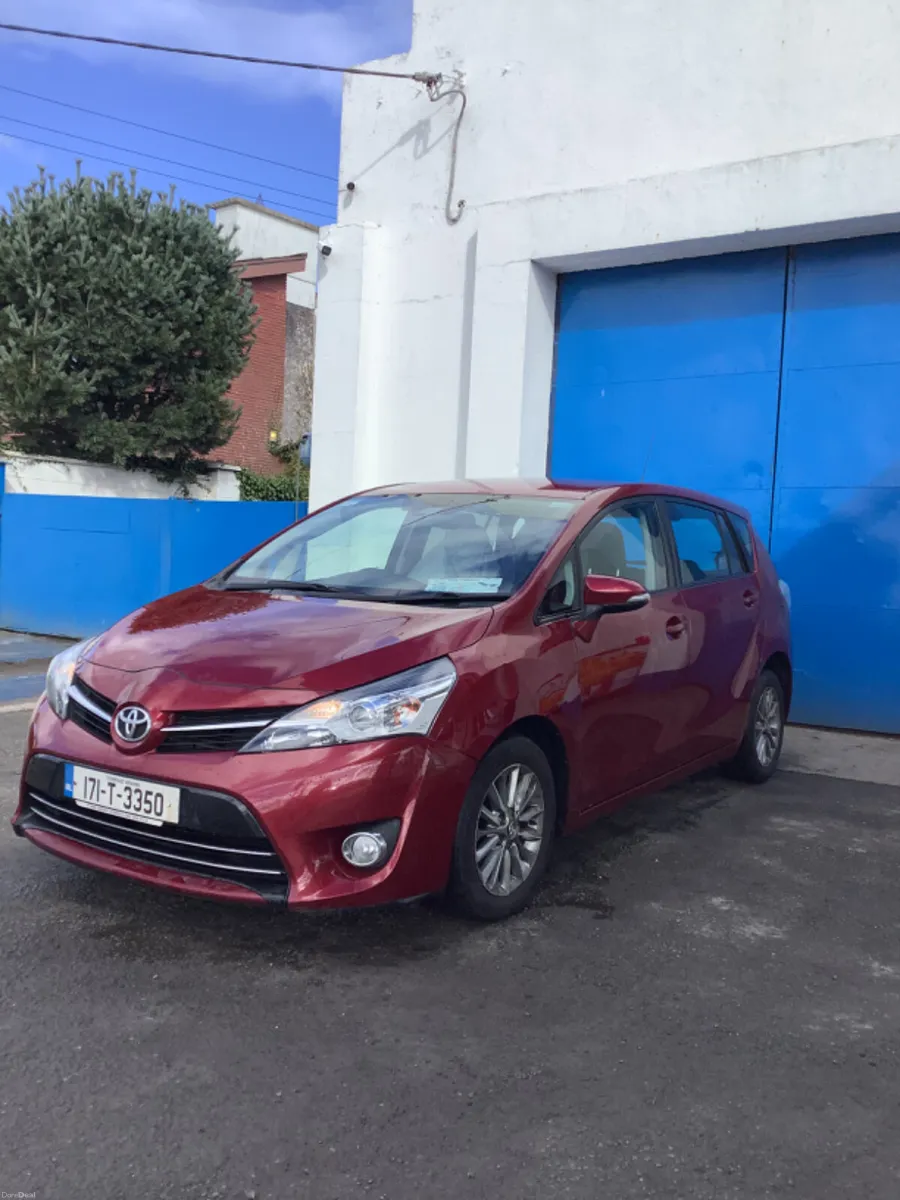 Toyota Verso 2017  7seater - Image 2