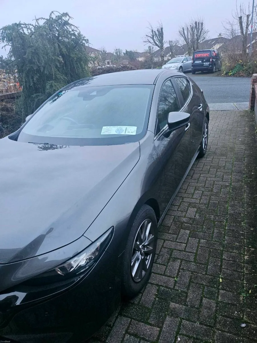 212 Mazda 3 - Image 2