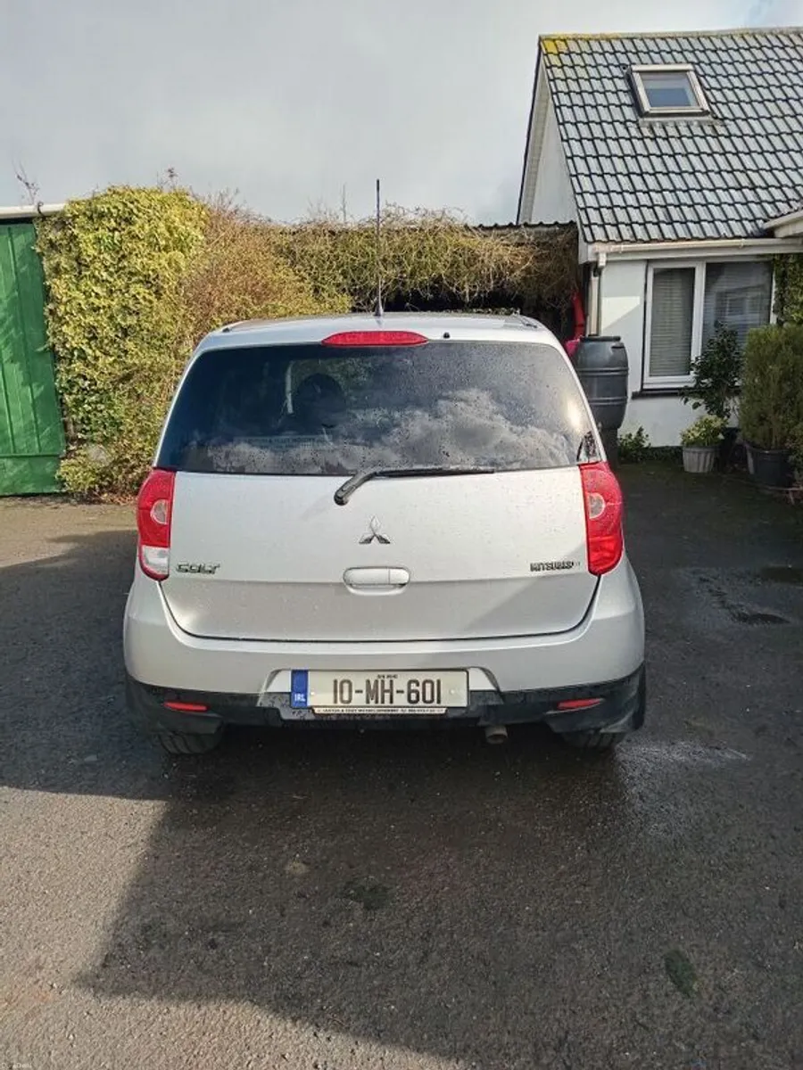 2010 Mitsubishi Colt - Image 4
