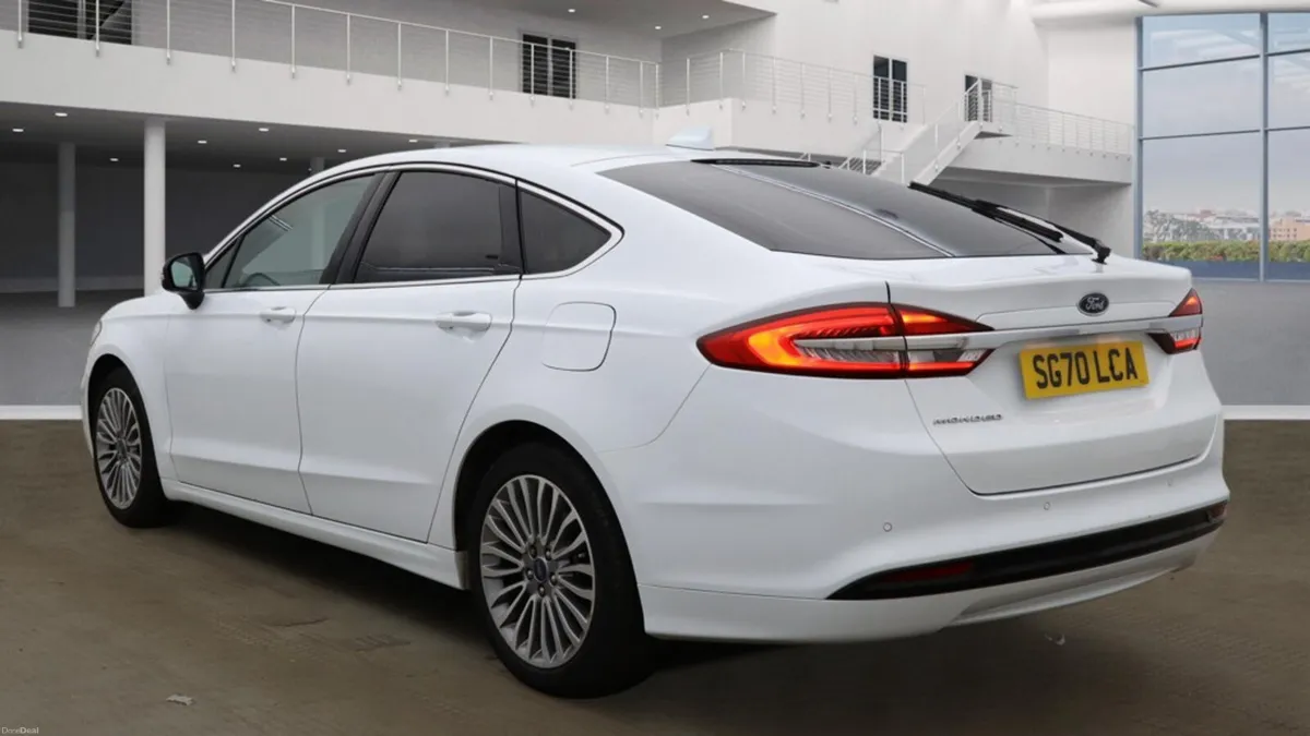 2021 Ford Mondeo 2.0 EBL Titanium - Image 3