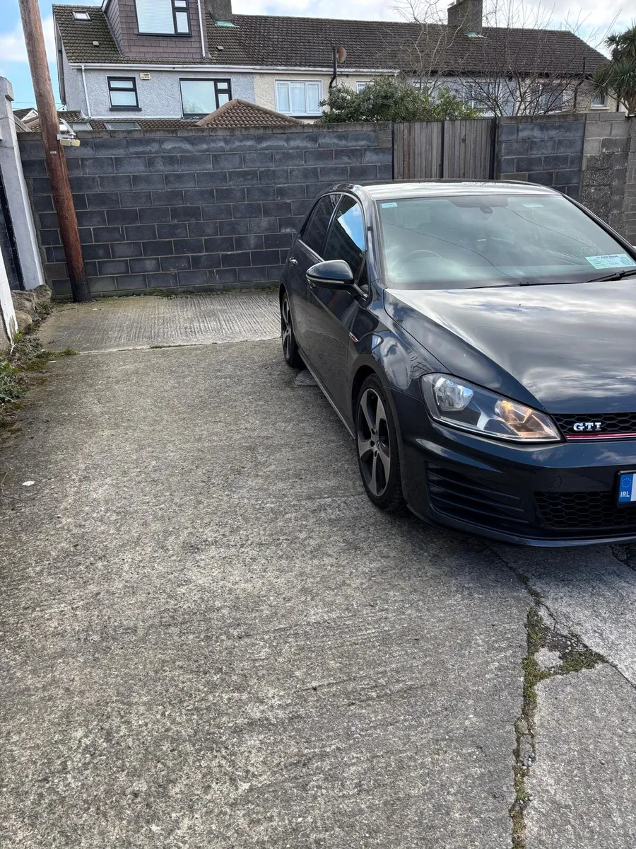 GOLF GTI DSG-AUTOMATIC - Image 3