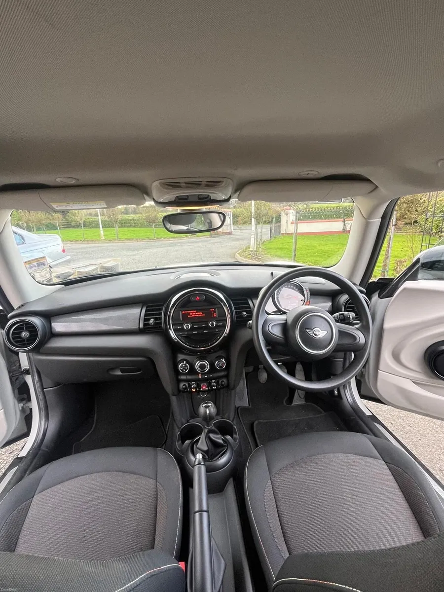 Mini Cooper *low Milage* - Image 6