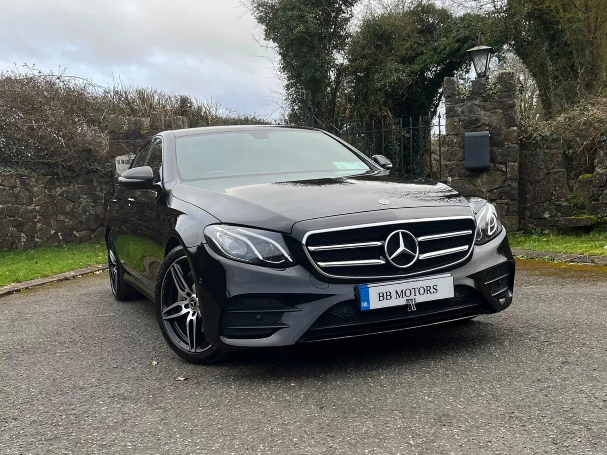 Mercedes-Benz E 220 D AMG LINE A/T - Image 4