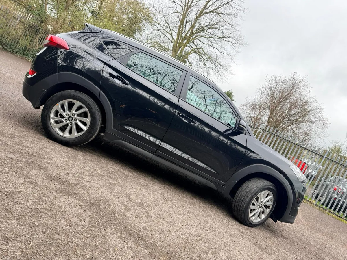 Hyundai Tucson 1.7 diesel 1 owner from new !! - Image 4