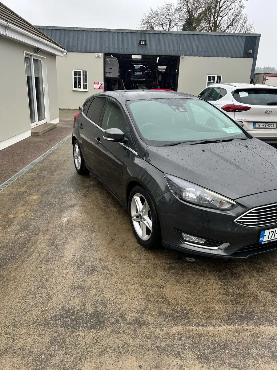 2017 Ford focus diesel hi spec mint car - Image 2