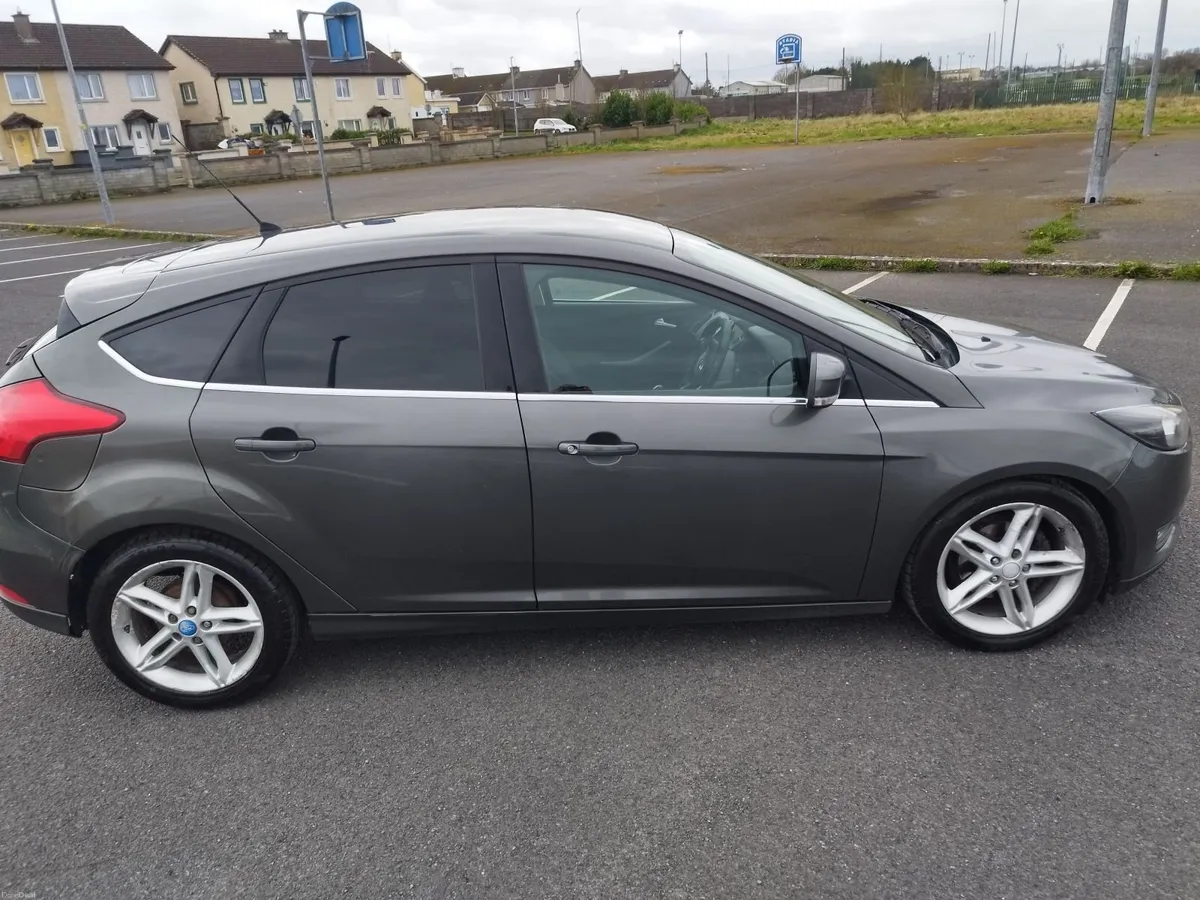 Ford Focus 2016 - Image 4