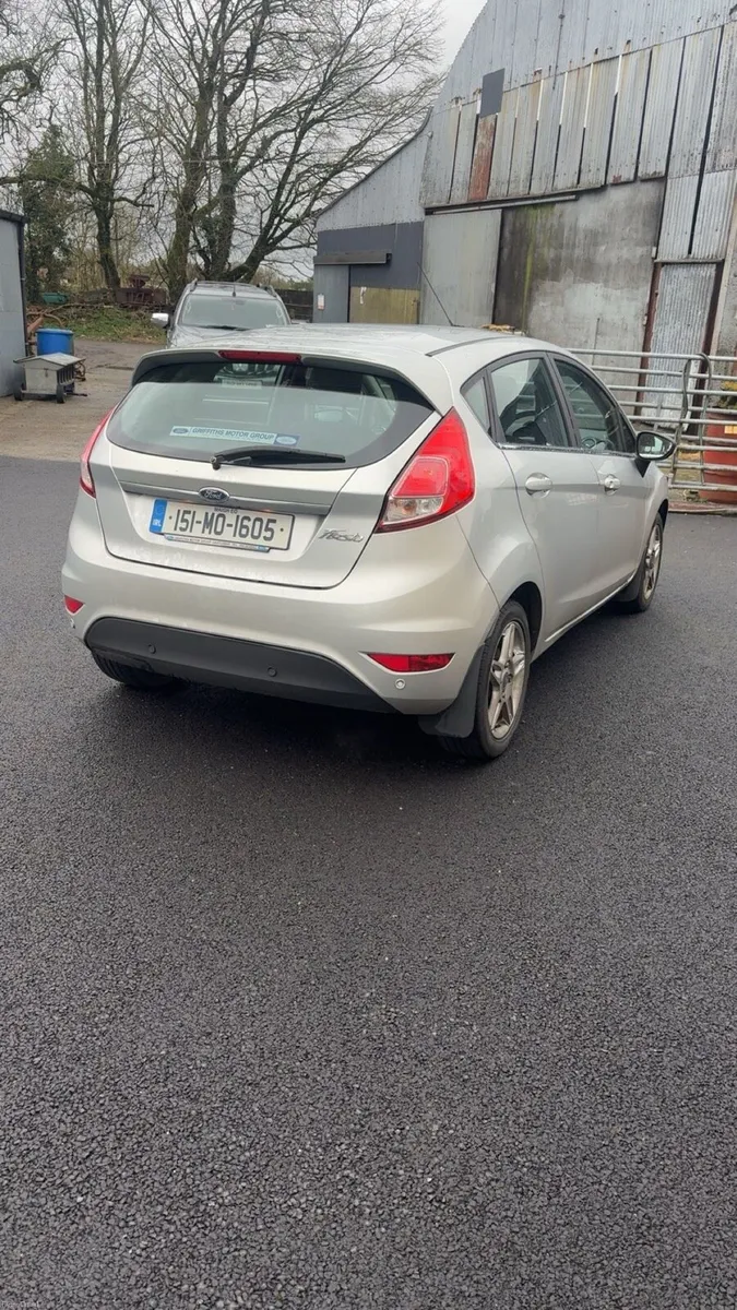 Ford fiesta 1L - Image 2