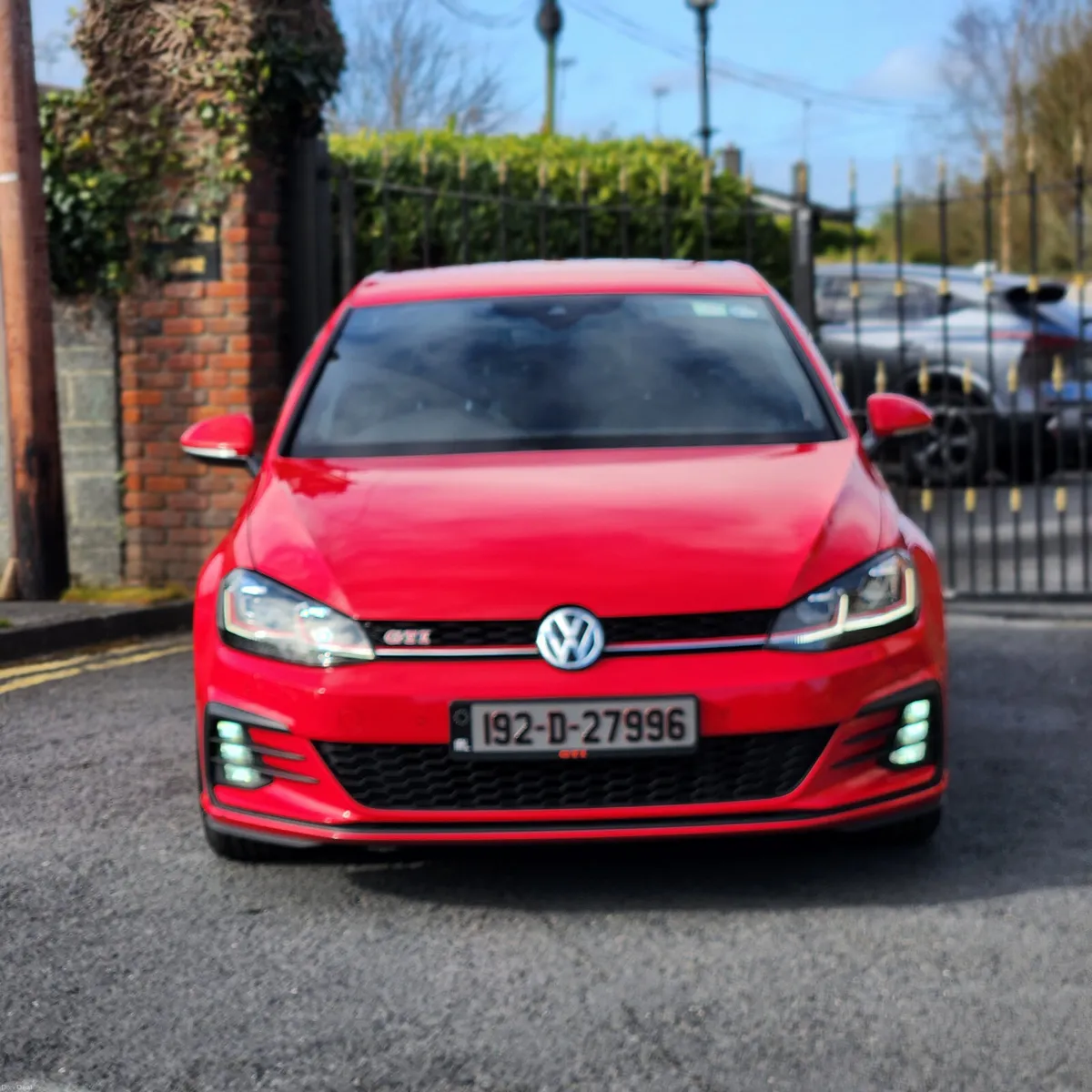 192 Volkswagen Golf GTI DSG - Image 3