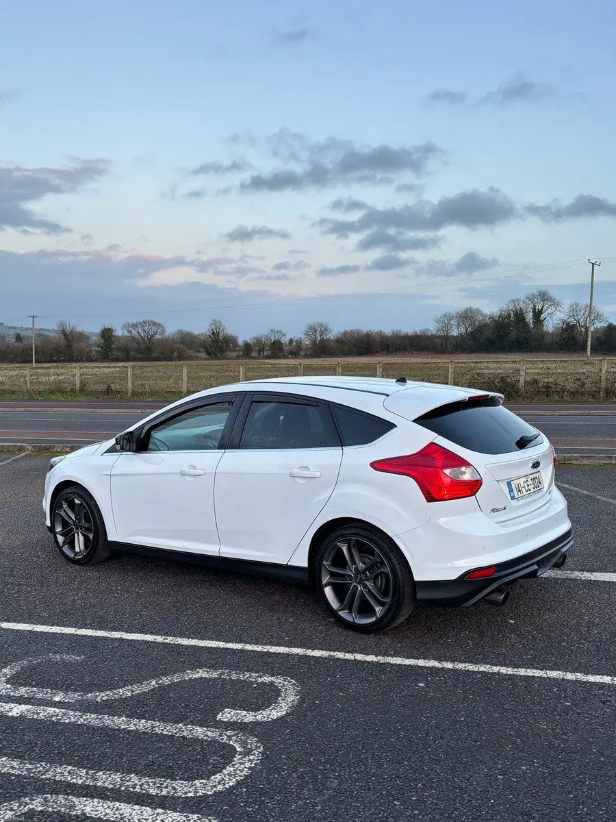 Ford focus 142 low kms new timing belt €7350 - Image 3