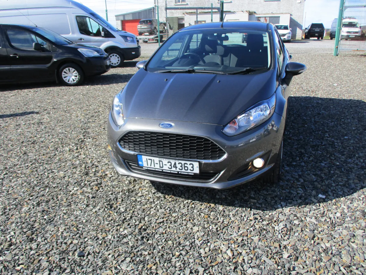 Ford Fiesta 2017 1,2 ZETEC 5 DOOR - Image 4