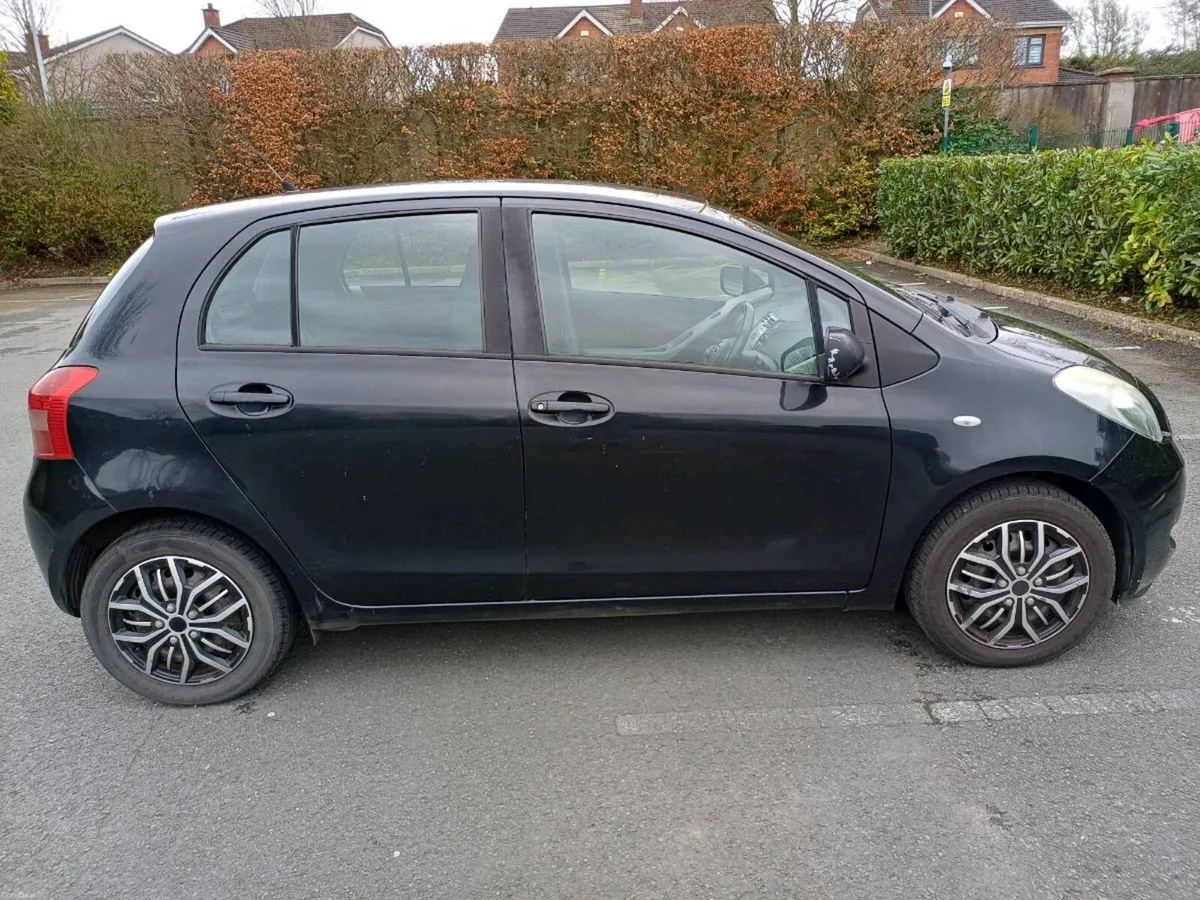 Toyota Yaris - Image 3