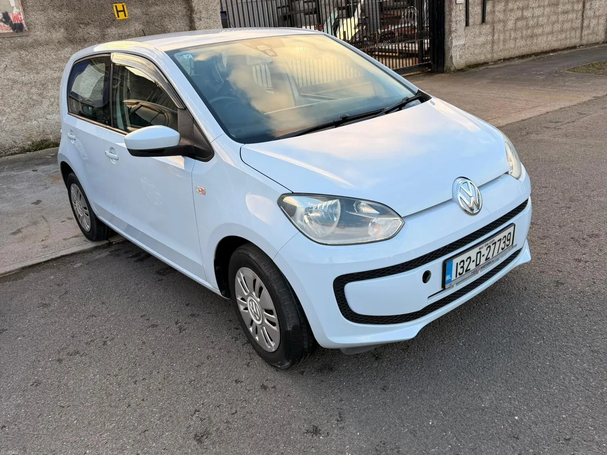 Volkswagen up! 2013 - Image 4