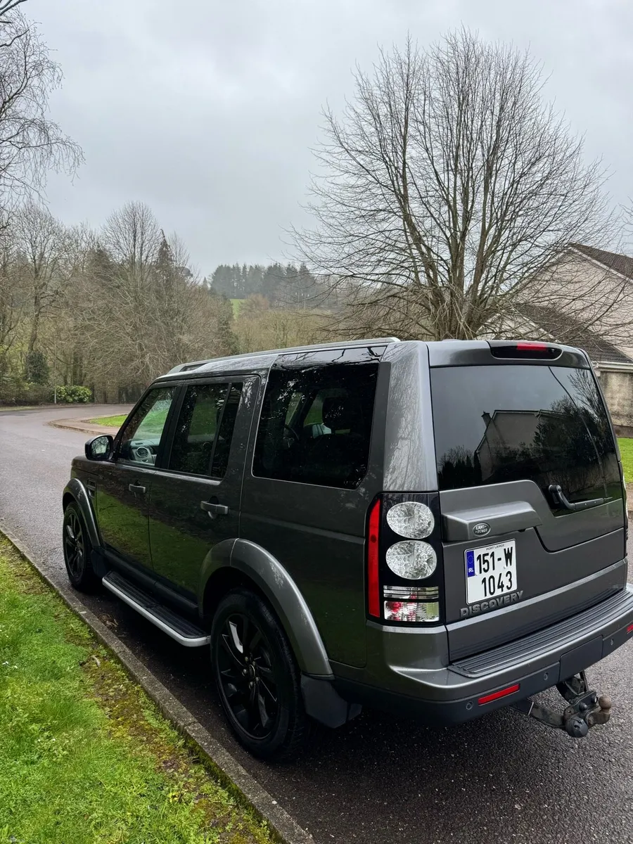 Stunning 2015 Landrover Discovery 4 DOE 10/26 - Image 4