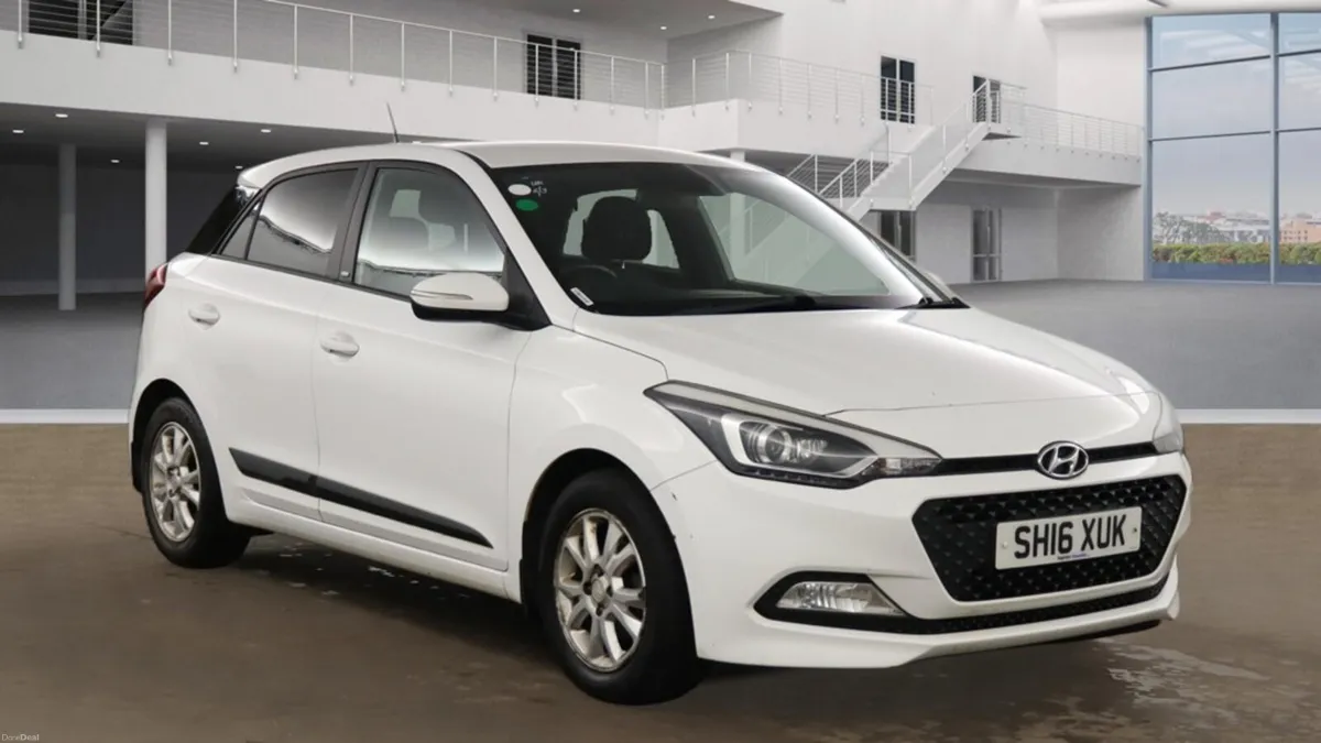 2016 HYUNDAI I20 1.2 GO EDITION Hatchback - Image 1