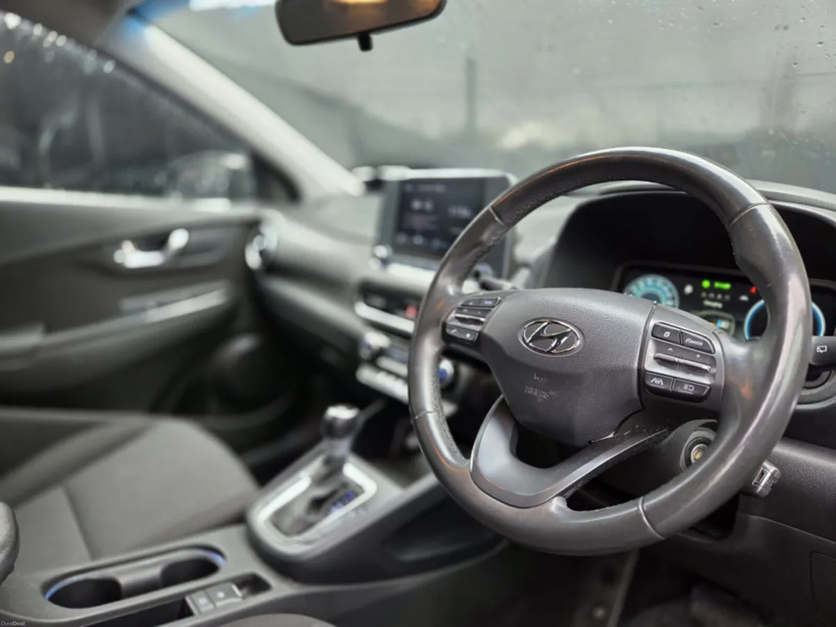 Hyundai KONA KAUAI HYBRID 5DR AUTO - Image 2