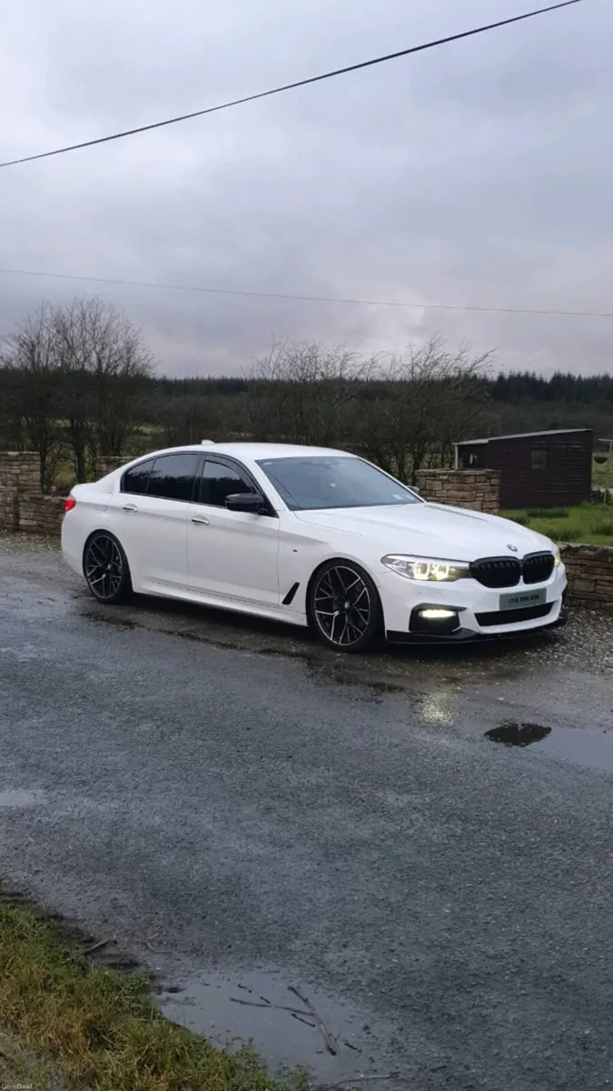 2017 BMW 520d G30 MSPORT AUTO (NCT & TAXED) - Image 1