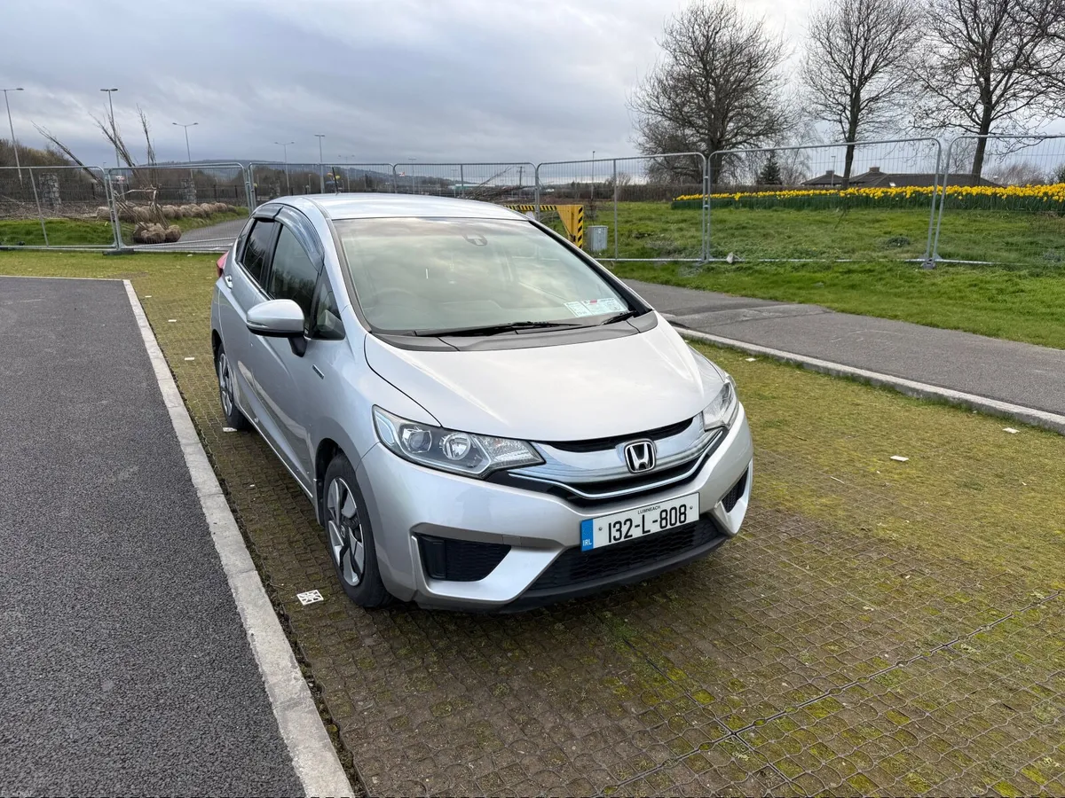 Honda Fit 2013 - Image 3