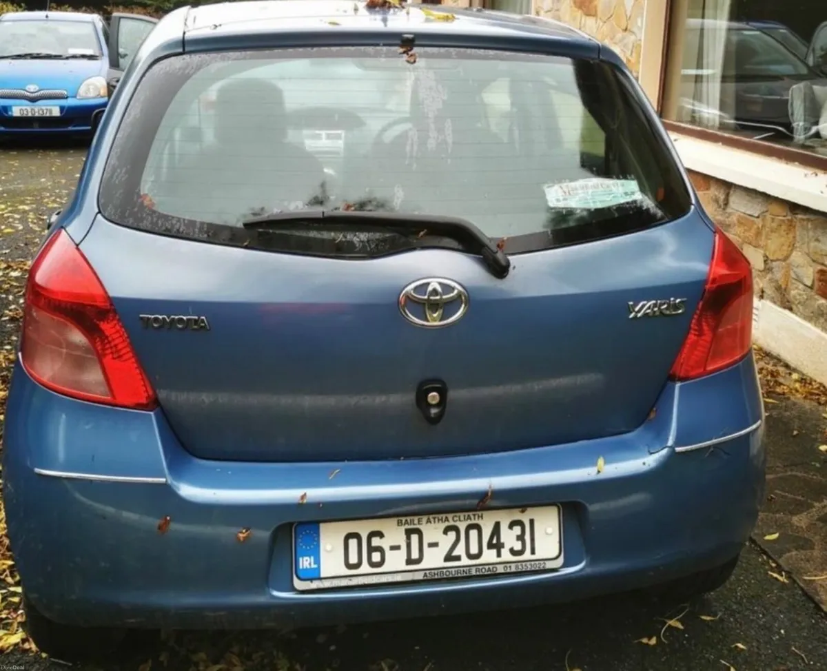 Toyota Yaris 2006 - Image 3