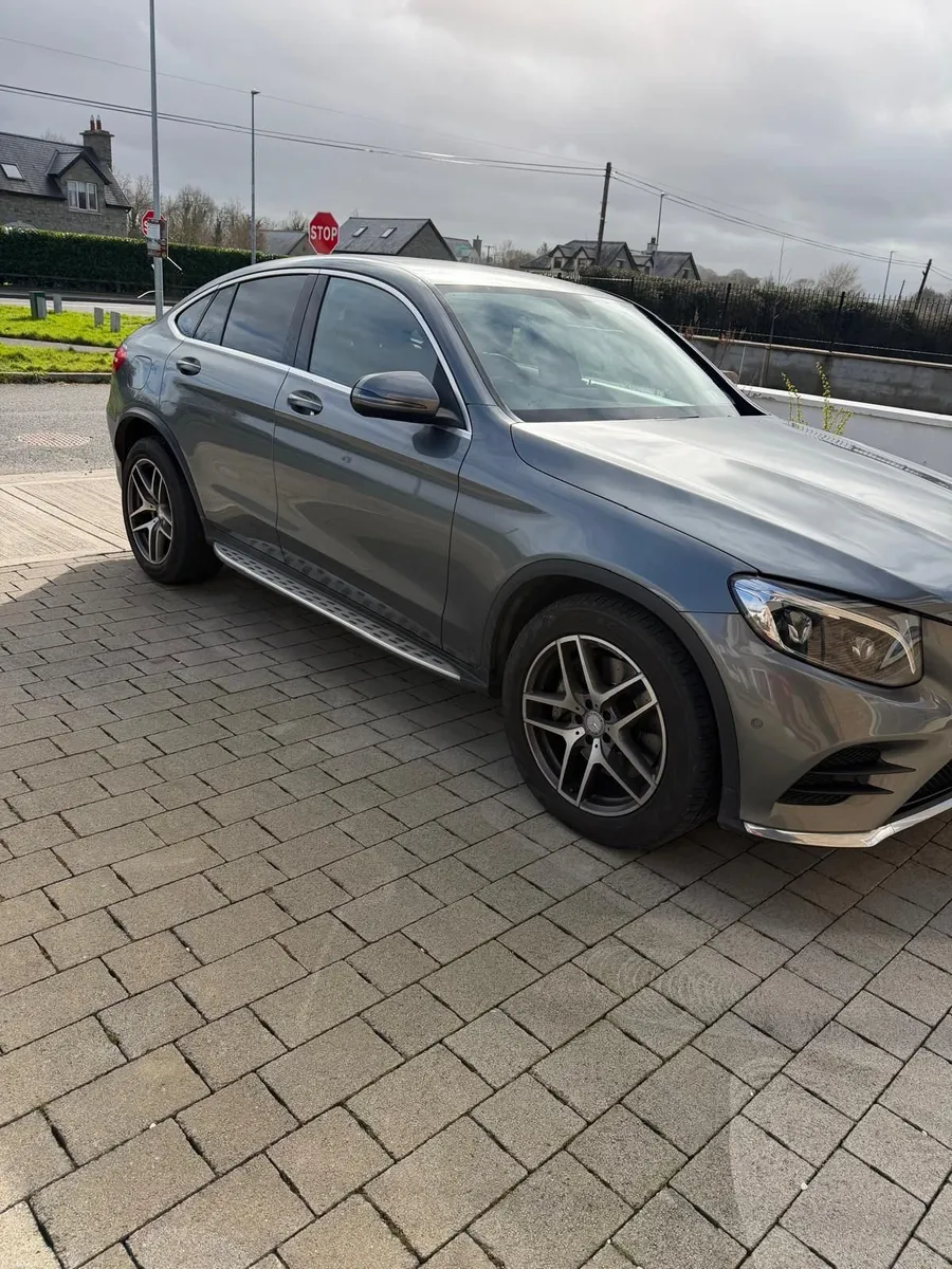 Mercedes-Benz GLC 2017 - Image 2