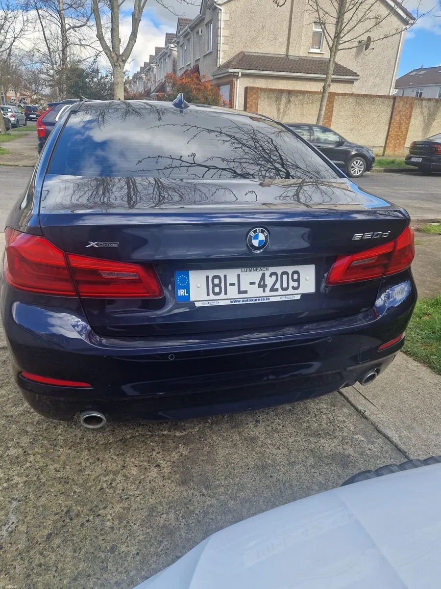 2018 BMW 520d Series XDrive - Image 4