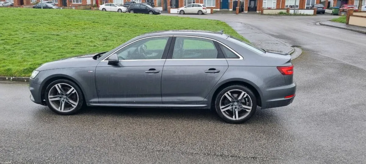Audi A4 automatic 2018 - Image 1