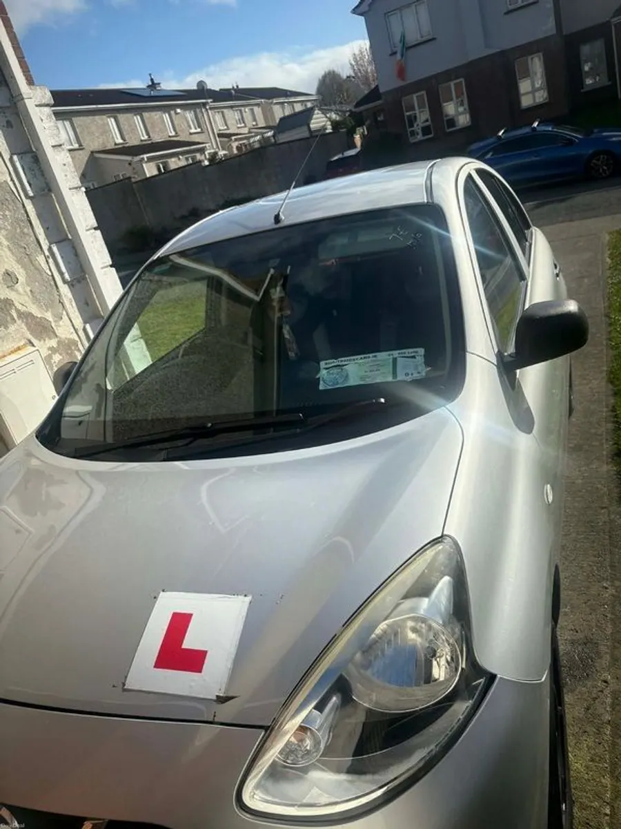 2015 Nissan Micra - Image 1