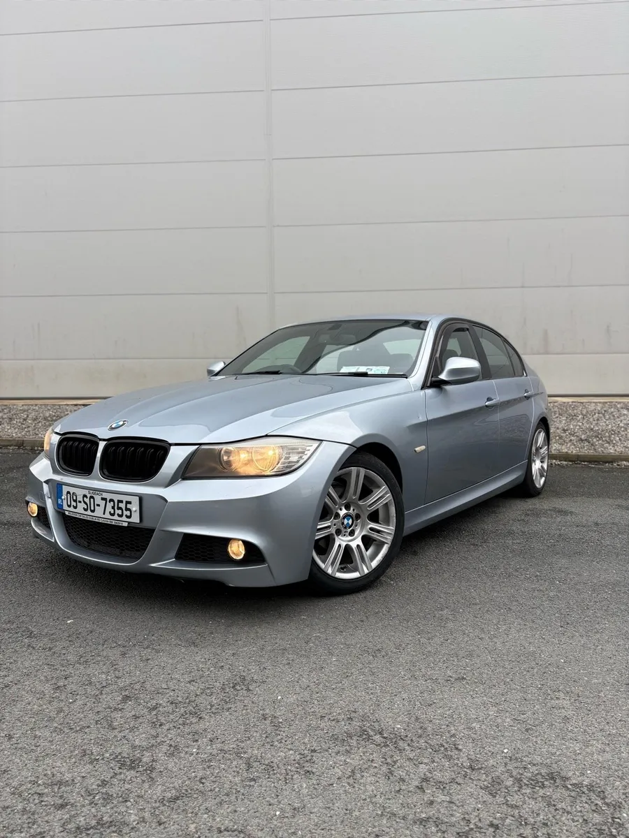 BMW 318D *M SPORT* - Image 3