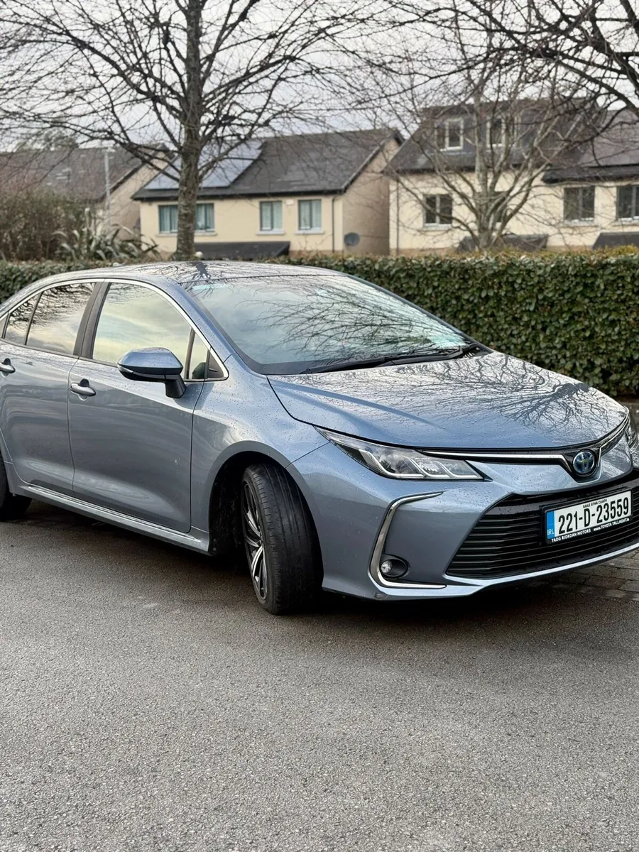 Toyota Corolla Luna Sports 2022 - Image 1