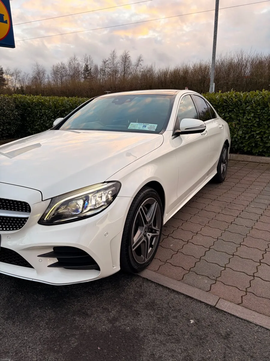 Mercedes-Benz C-Class 2019 - Image 1