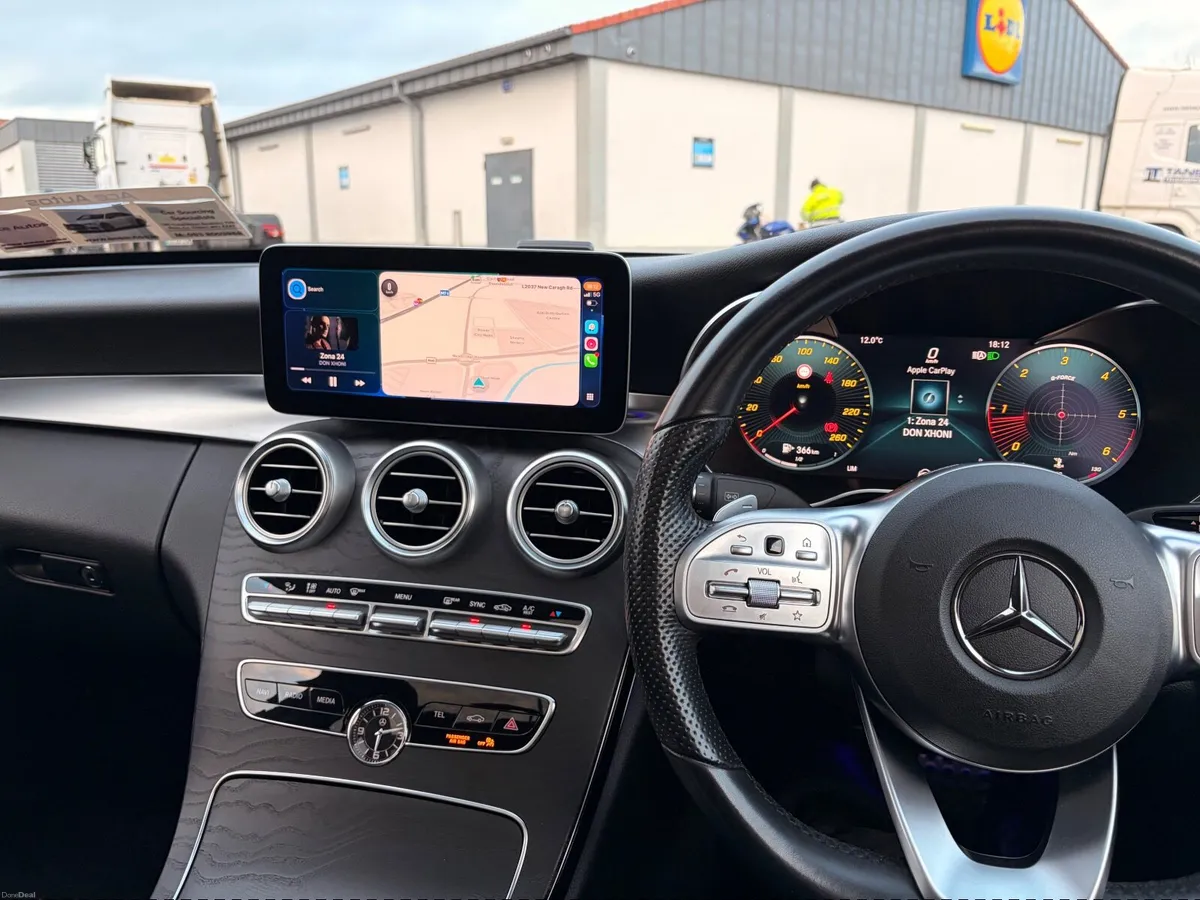 Mercedes-Benz C-Class 2019 - Image 3