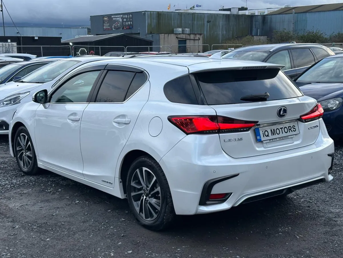 Lexus CT 1.8L Automatic Petrol Hybrid (0554) - Image 4